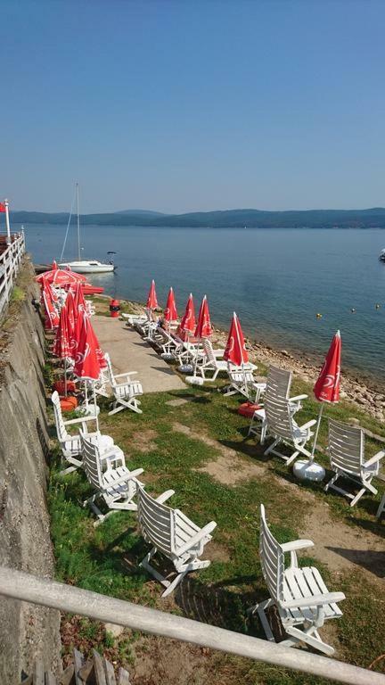 Комплекс Белите Къщи Shtarkelovo Gnezdo Exterior photo